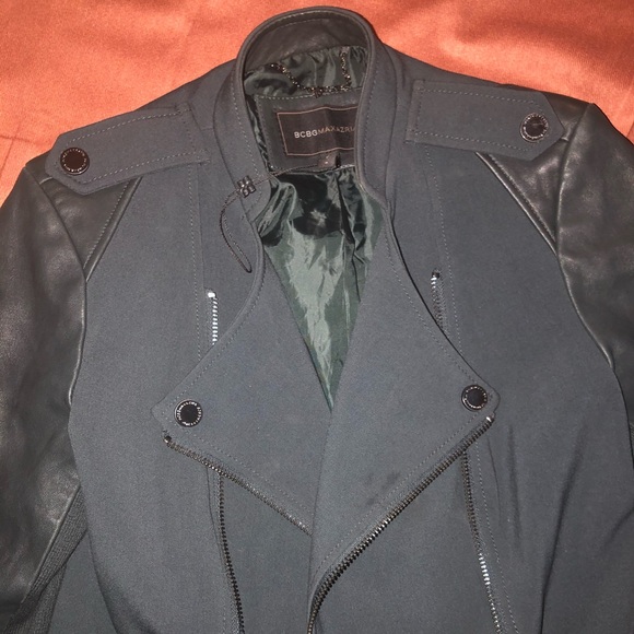 BCBG Ladies Jacket with leather accents - Picture 11 of 14